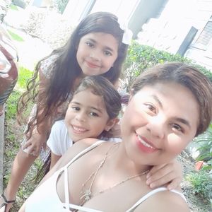 Meet your Posher, Dunia